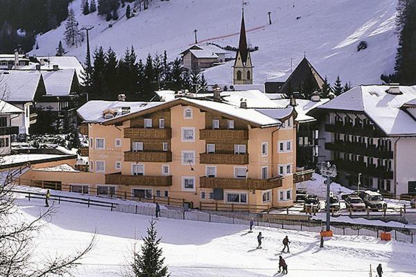 Hotel Serena Selva di Val Gardena Luaran gambar